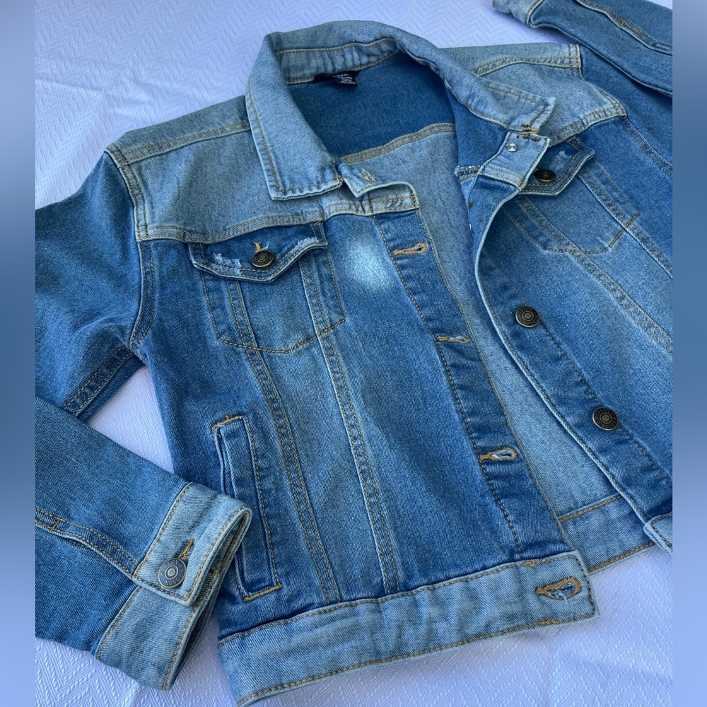 HUDSON Denim Jean Jacket Girls Size Large NWOT